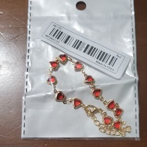 Womens Heart Bracelet NWT In Sealed Bag.  Costume Jewelry